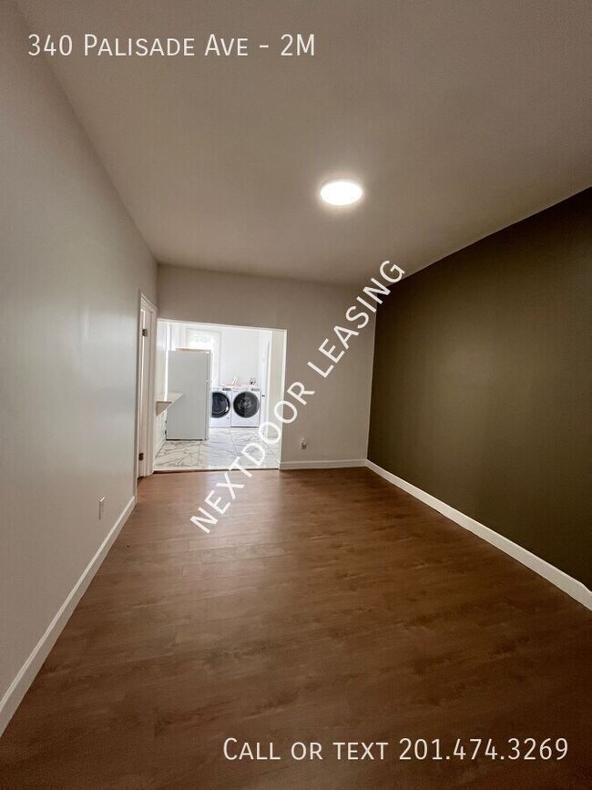 Photo - 340 Palisade Ave Unidad 2M