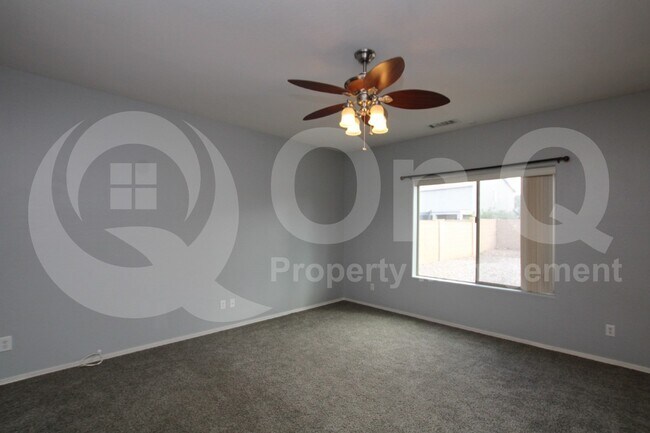 Photo - 359 E Brook St