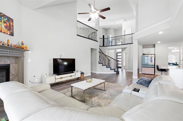 Photo - 1412 Summer Ln
