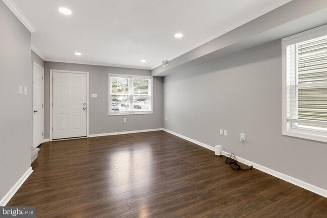 Photo - 1719 Ridge Ave