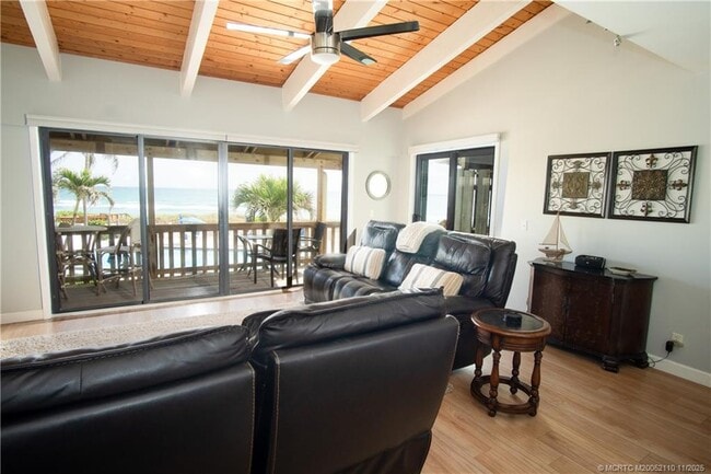 Building Photo - 2355 NE Ocean Blvd Unit 1-20B