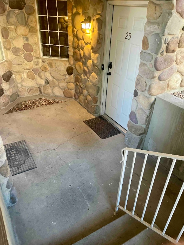 Photo - 1303 Riverside Ave Unit Apt 25