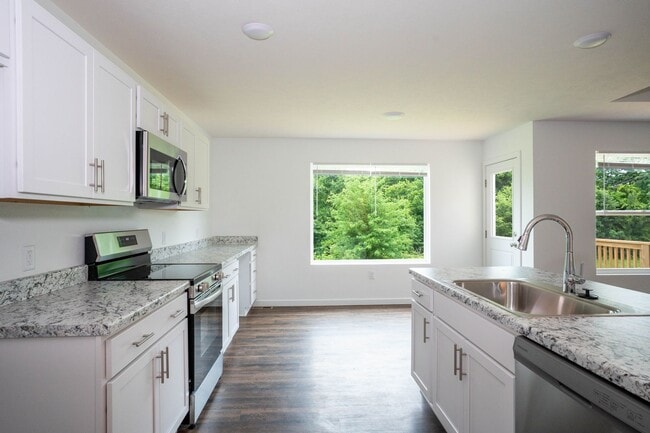 Photo - BRAND NEW 3 BEDROOM HOME - BOLIVAR, MO