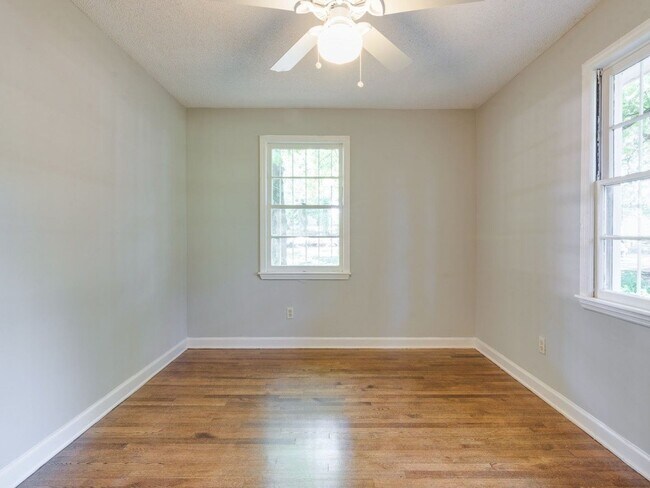 Photo - 4 br, 2 bath House - 1198 Old Hickory Rd