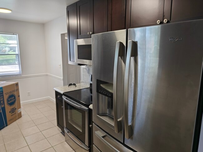 Photo - 846 Dow Ln