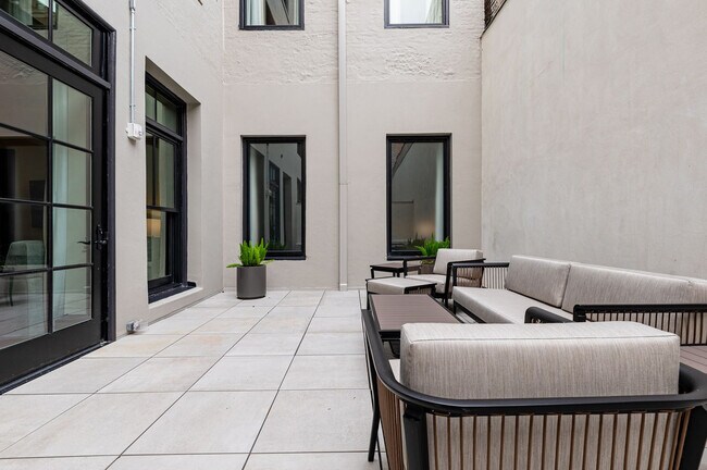 Photo - 1011 Canal St Unidad SI FL2-ID1513946P