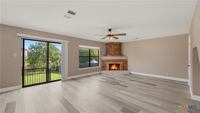 Building Photo - 7338 Raintree Forest