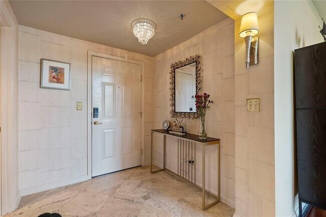 Photo - 3636 Habersham Rd NW Unit 2404