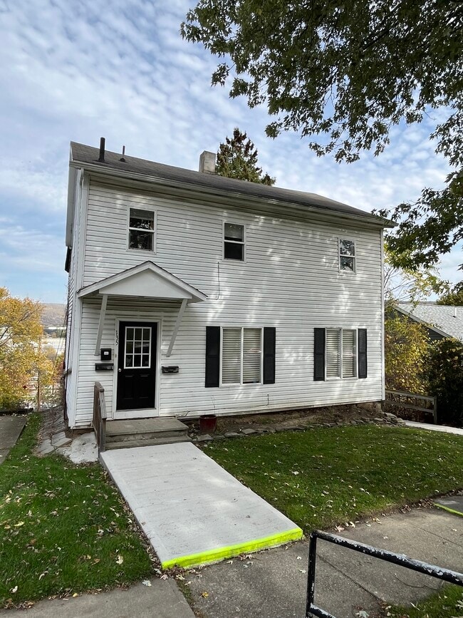Photo - 135 W 1st St Unit 101