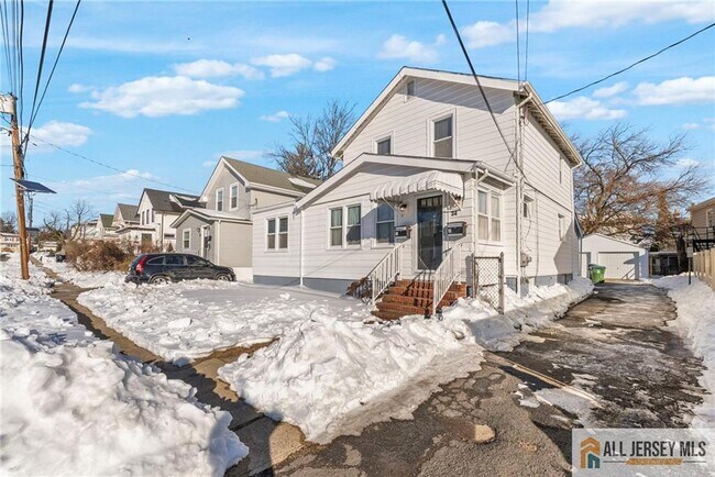 Photo - 34 Maple Ave Unit 1