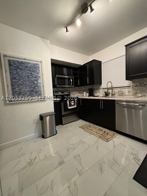 180 NE 82nd St