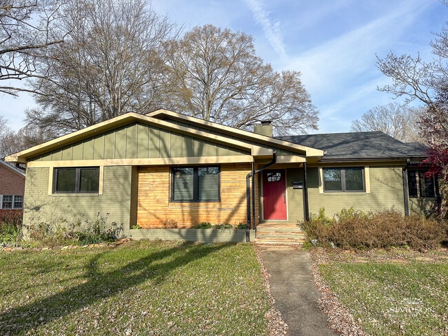 Building Photo - 1943 Townsend Ave