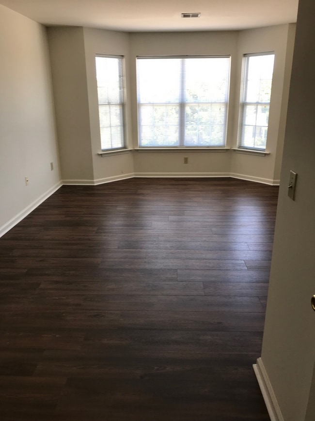 Photo - Spring Creek Apartments