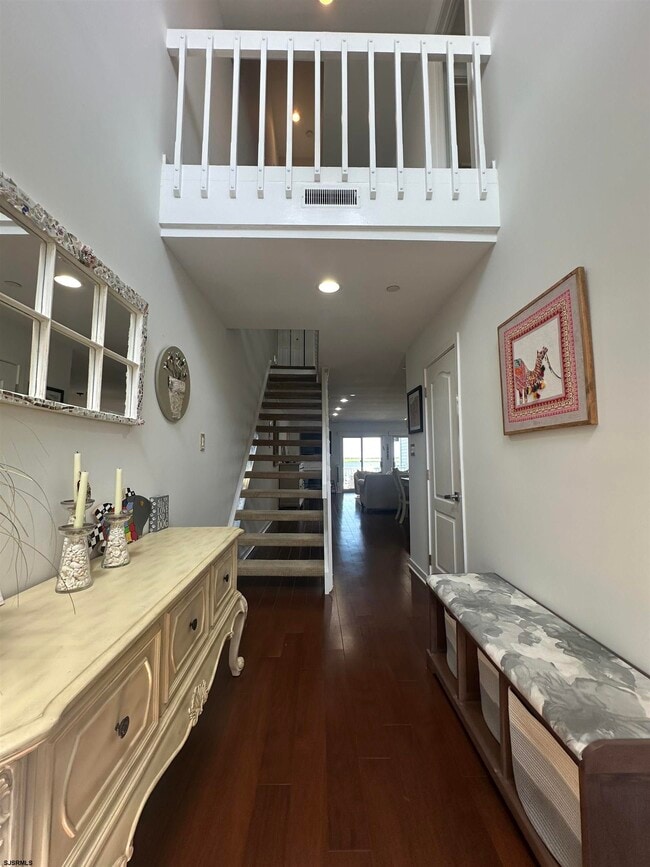 Photo - 2204 East Dr Unit 2204