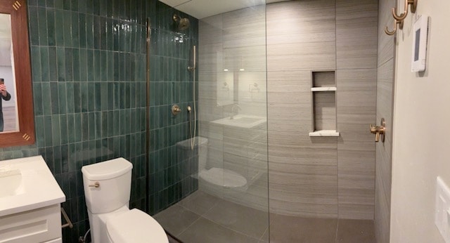 Photo - 121 Burgundy Cir