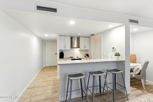 Photo - 658 Summer Pl