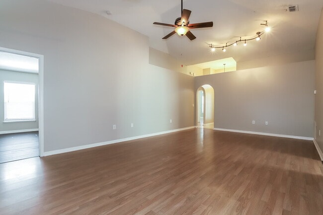 Photo - 1106 Soaring Osprey Way