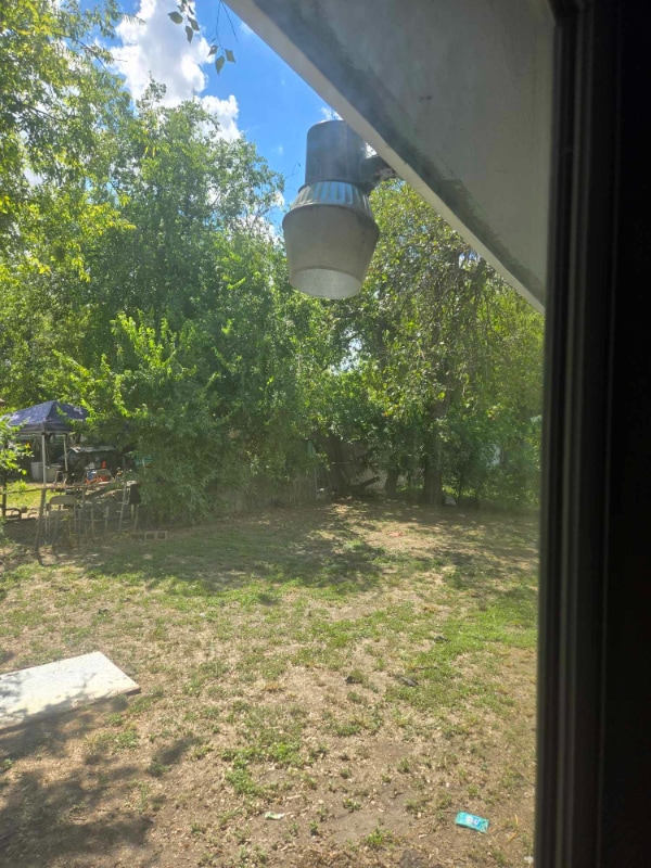 Photo - 2406 S Laredo St