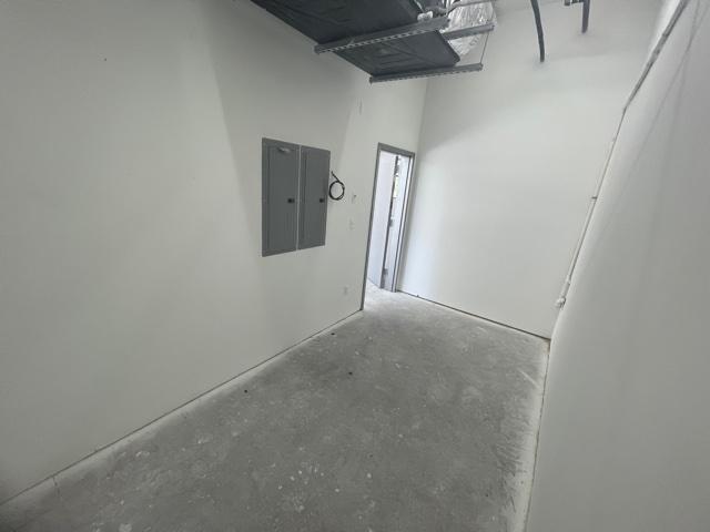 Photo - 250 NY-32