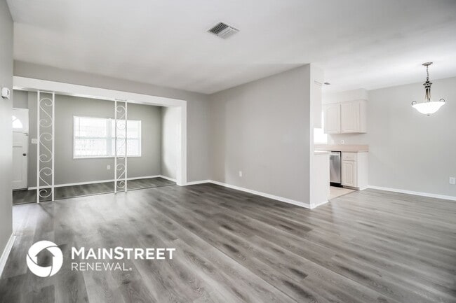 Photo - 260 Antigua Dr