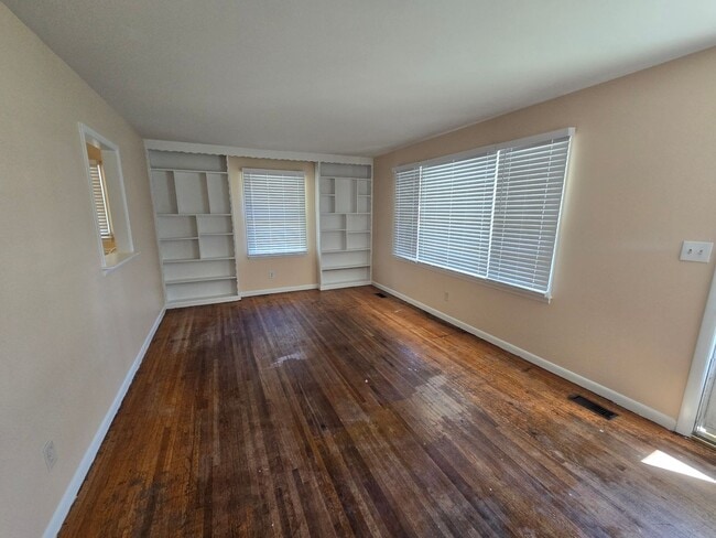 Photo - 4 Bedroom 2 Bathroom Home