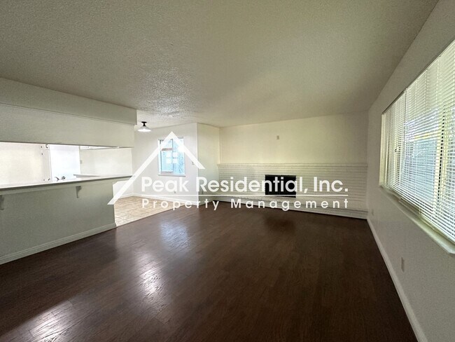 5732 Garfield Ave Unit 1