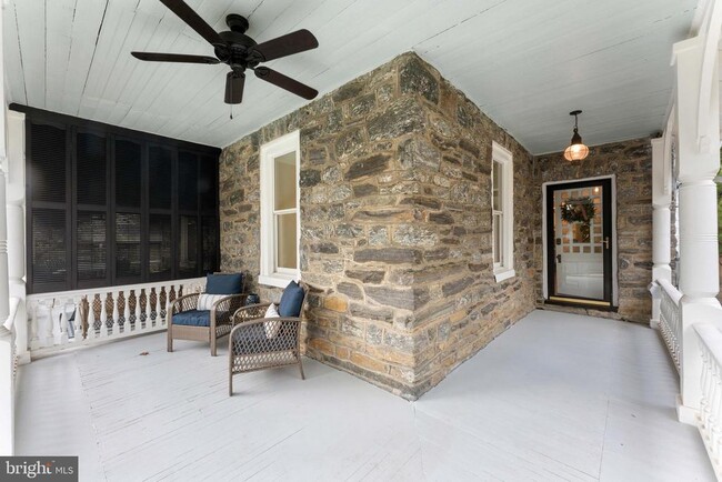 Building Photo - 209 Merion Ave