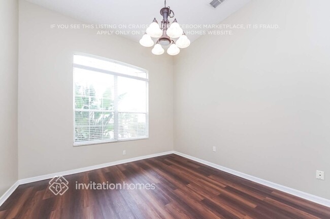 Photo - 2856 Majestic Isle Dr