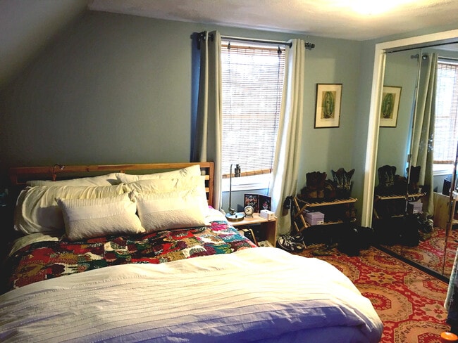 Photo - 35 Derby St Unit 3