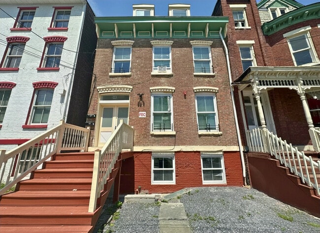 Photo - 44 Farrington St