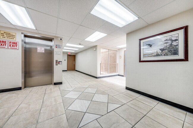 Photo - 4119 Medical DriveUnit 301C