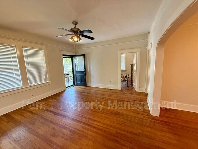 Photo - 101 Forrest Ave