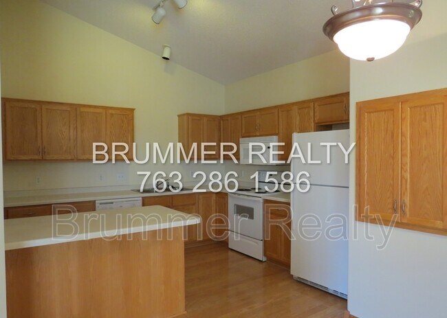 Photo - 5546 154th Ct NW