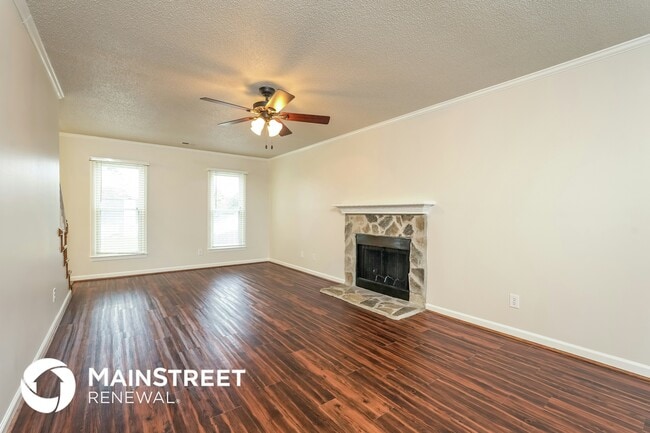 Photo - 1644 Quillmark Rd