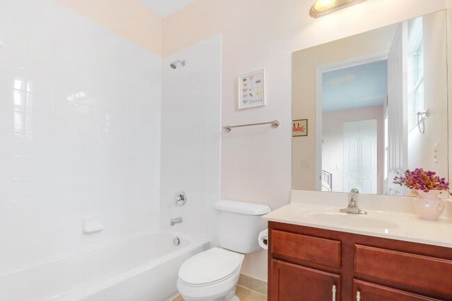 Photo - 8185 Fiera Ridge Dr
