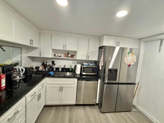 Photo - 330 SE 2nd St Unit 303h