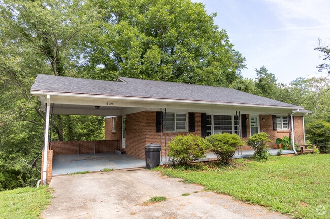Building Photo - 409 Rockyford St Rental