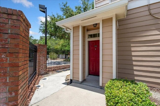 Photo - Charming End-Unit Condo in Gated Bordeaux Community! Unit 101