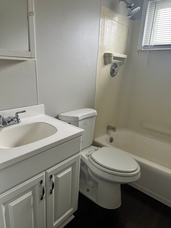 Photo - 78 E Longfellow Ave