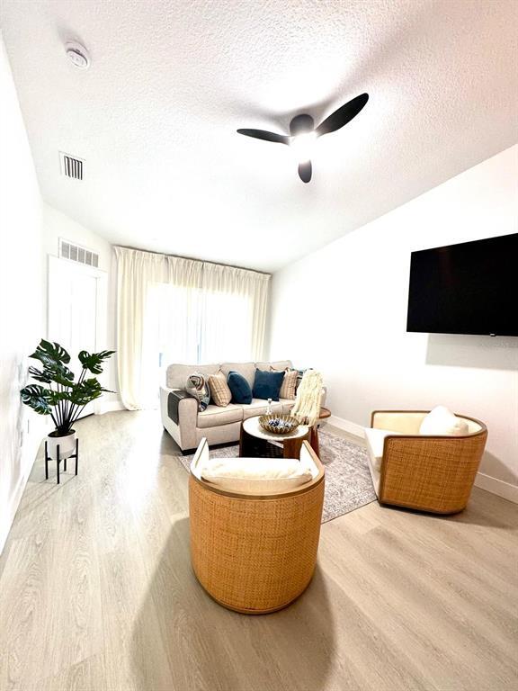Photo - 2870 Club Cortile Cir Unit B