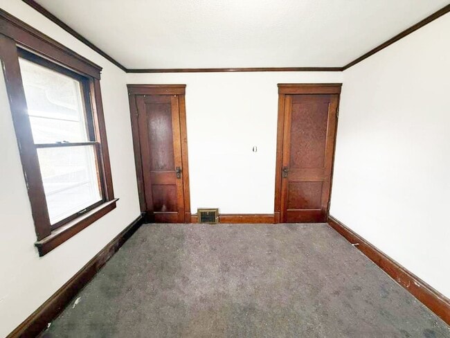 Photo - 3 BED 1 BATH BEAUTIFUL SINGLE FAMILY HOME IN GARFIELD HEIGHTS!