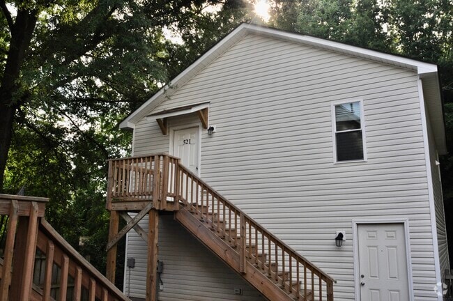 Building Photo - 521 Watson St Rental