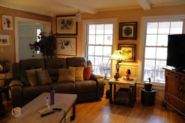 Photo - 578 Otts Shoals Rd