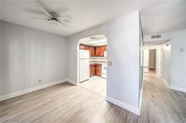 Photo - 3411 Sunfish Dr Unit B