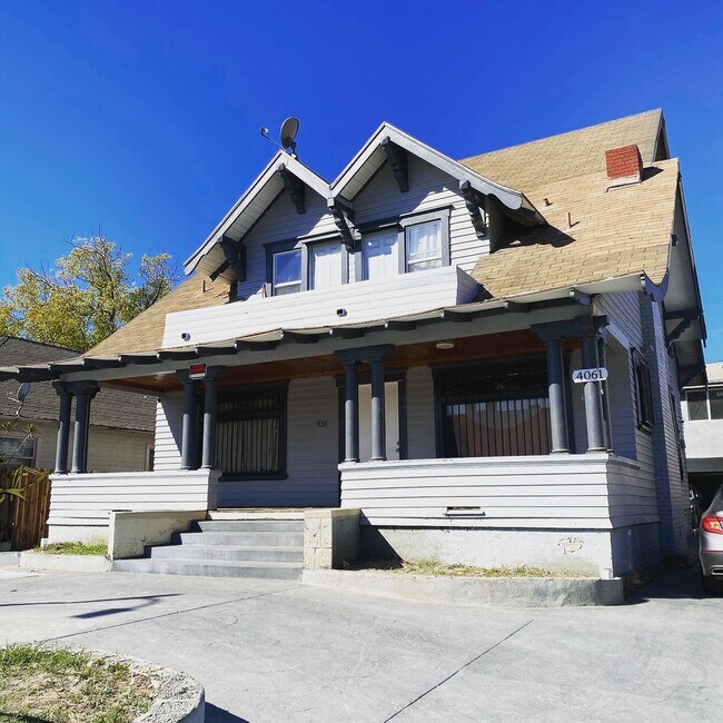 4059 Brighton Ave Unidad 4059 Brighton Ave