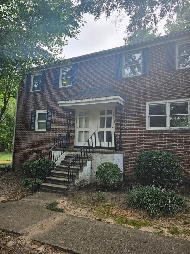 Building Photo - NEW LISTING!!!! Dont Miss Out Rental