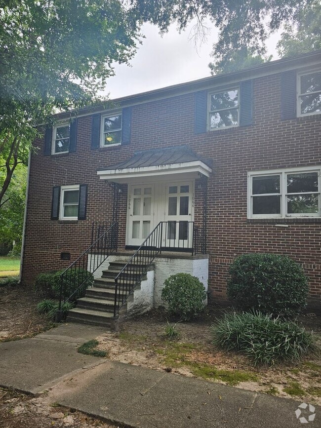 Building Photo - NEW LISTING!!!! Dont Miss Out Rental