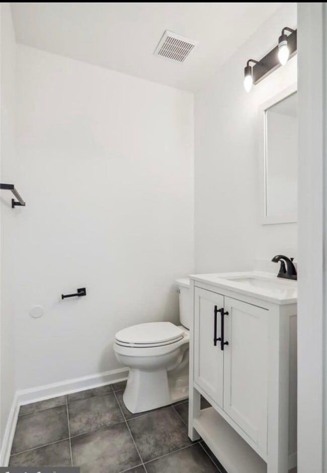 13652 Palmetto Cir