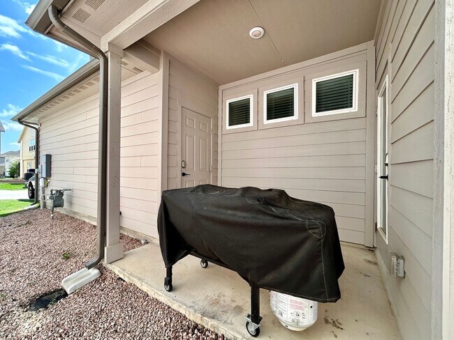 Photo - 856 Lone Peak Wy