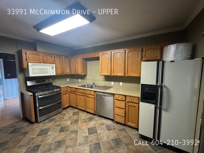 Photo - Large Upper Home Unit UPPER